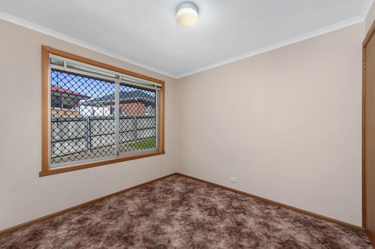 iFloorplan 2/5 Montrose Road, Montrose