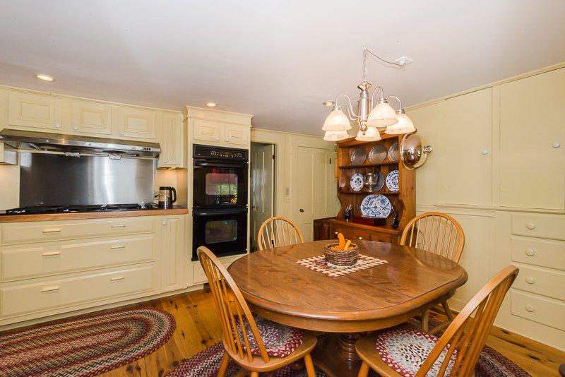 iFloorplan 82 A Rush Rd, Henniker, NH