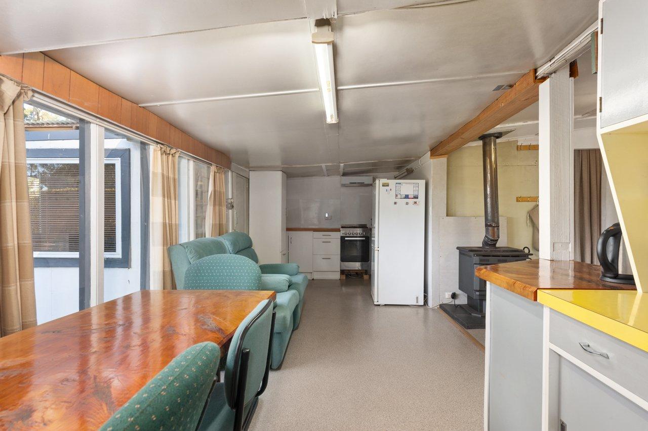 iFloorplan 215 Brady's Lake Road, Brady's Lake