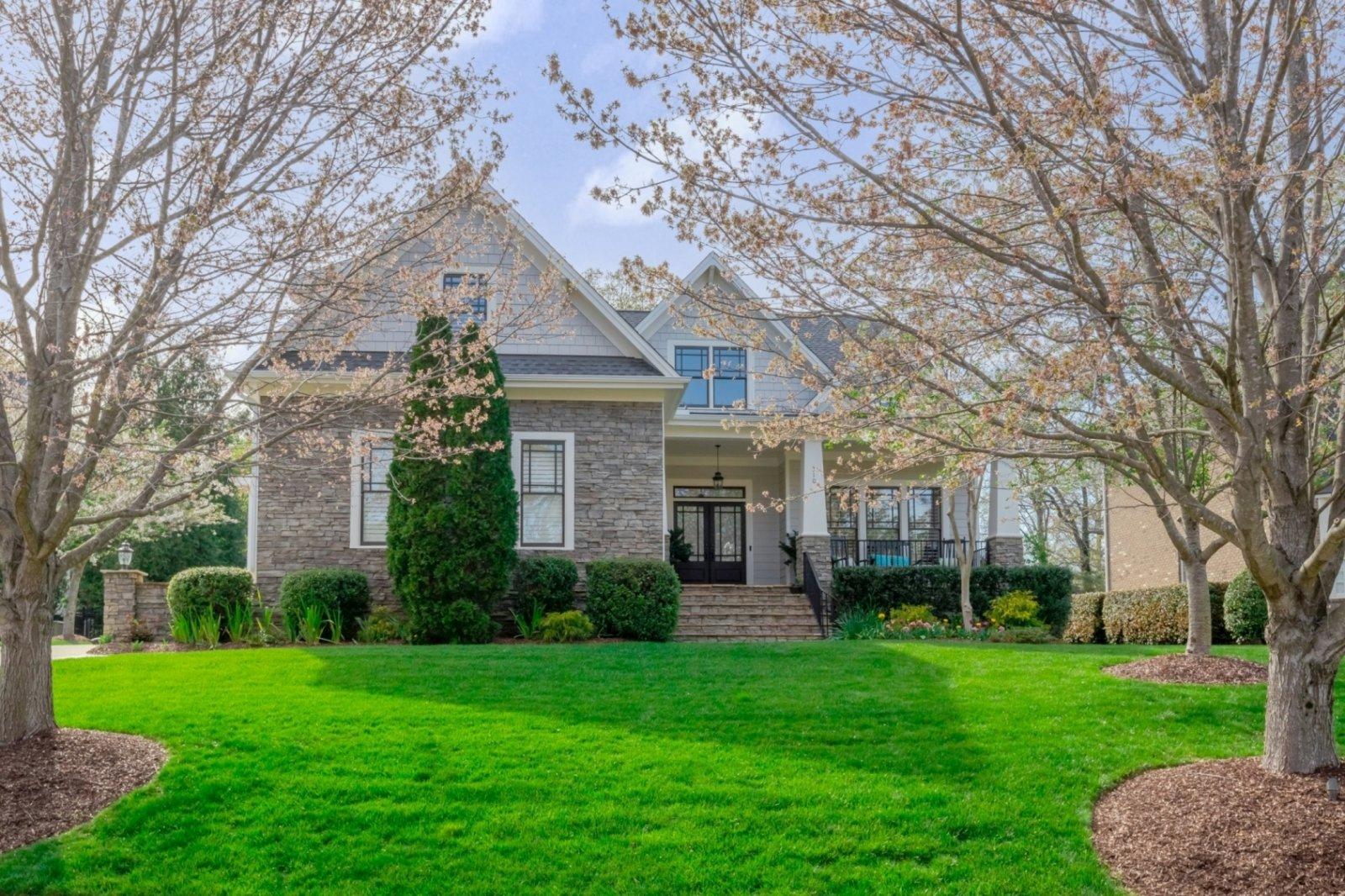 iFloorplan 310 Felspar Way, Cary NC 27518